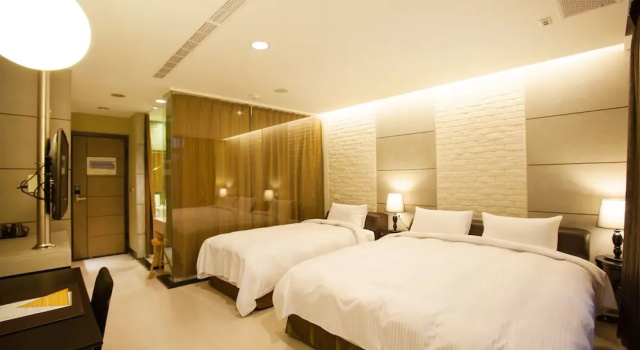 Трёхместный семейный номер Standard 823 Tourist Hotel