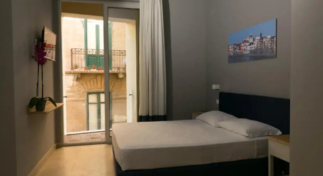 Полулюкс ZIBIBBO SUITES & ROOMS - Aparthotel in Centro Storico a Trapani