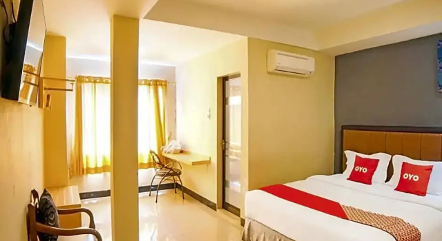 Люкс Superior OYO 553 Gentala Hotel