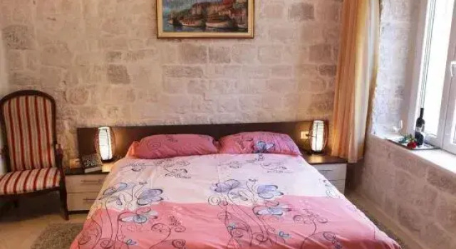Apartments Dora, Rezerwuj Apartament Hotele w Split-Dalmatia County z parkingiem, Parking