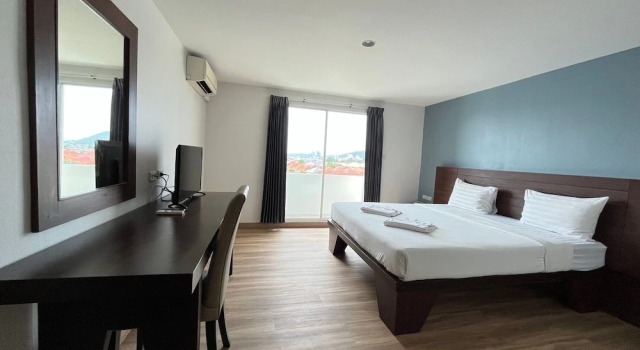 Двухместный номер Deluxe Laemchabang City Hotel