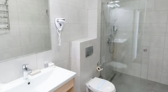 Полулюкс с балконом Nota Bene Hotel & Restaurant