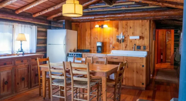 Люкс Corkins Lodge