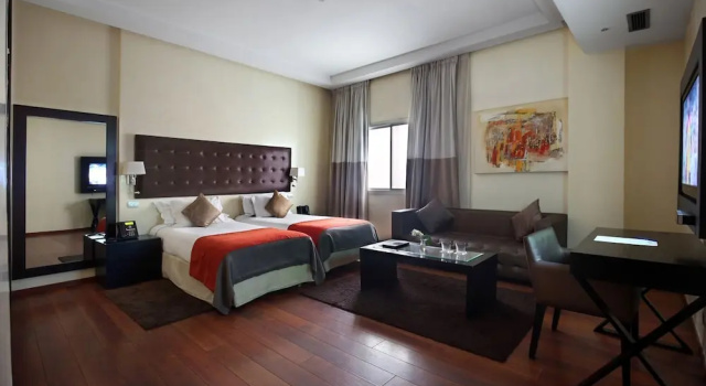 Трёхместный люкс Park Suites Hotel Luxury Boutique Hotel