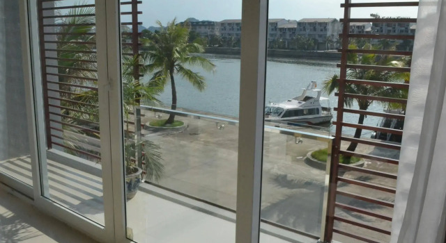 Seaside Tuan Chau Hotel
