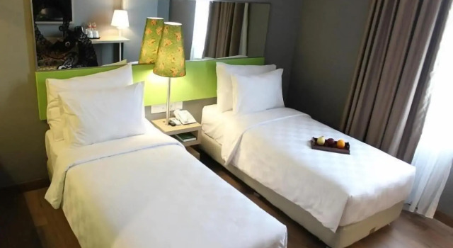 Khas Gresik, Book Hotel Billige hoteller i Gresik