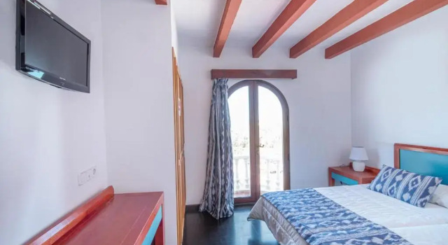 Двухместный номер Economy Castell de Lô