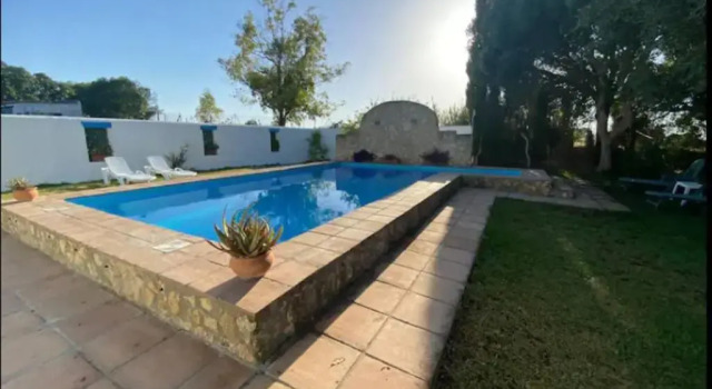 Casa Rural El niño Santamaría, Забронировать Отель Отели Вехер-де-ла-Фронтера с бассейном, Бассейн