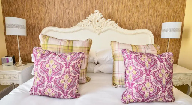 Двухместный номер Standard The George Hotel