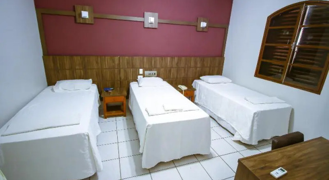 Трёхместный номер Standard с балконом Piloes Palace Hotel