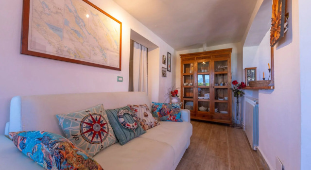 Casa Punta Bianca