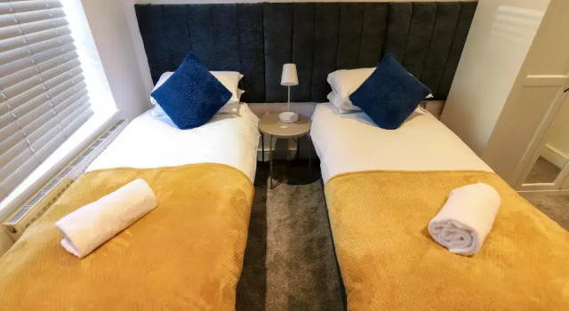 Cosy and modern two bedroom apartment - Snug House