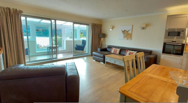 Loch Rannoch Highland Club Pine Marten Lodge 02, Buchen Sie Ferienwohnung Hotels in Schottland mit Parkplatz, Parkplätze