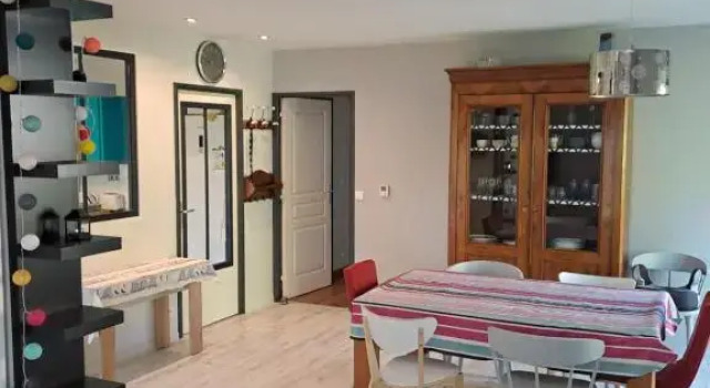 Коттедж с 3 комнатами Location Meublée La Teste