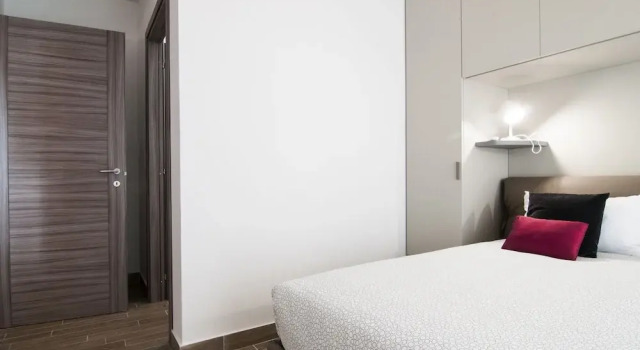Апартаменты c 1 комнатой с балконом GuestHost - Fonte Laurentina Apartments