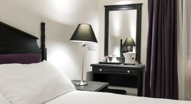 Ivy Tower Hotel, Book Hotel Castlebar Mayo