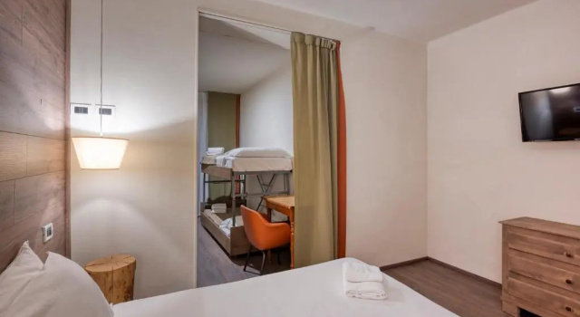 Четырёхместный номер Superior с балконом Hotel Miramonti Family & SPA