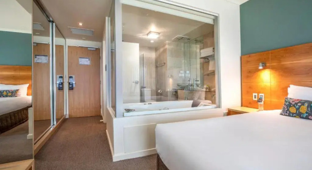 Deluxe Doppel Zimmer mit Flussblick Gateway Hotel by Nightcap Plus