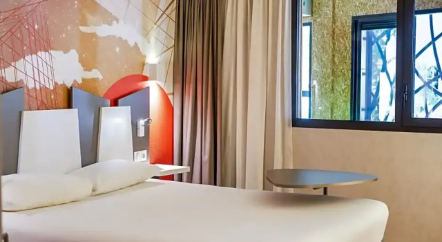 Номер Standard ibis Styles Poitiers Centre