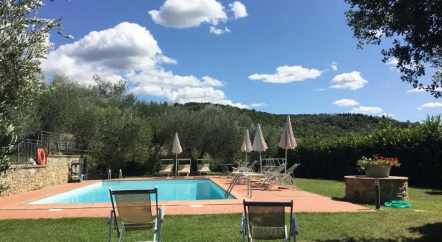 Трёхместный номер Standard с видом на сад Agriturismo Borgo tra gli Olivi