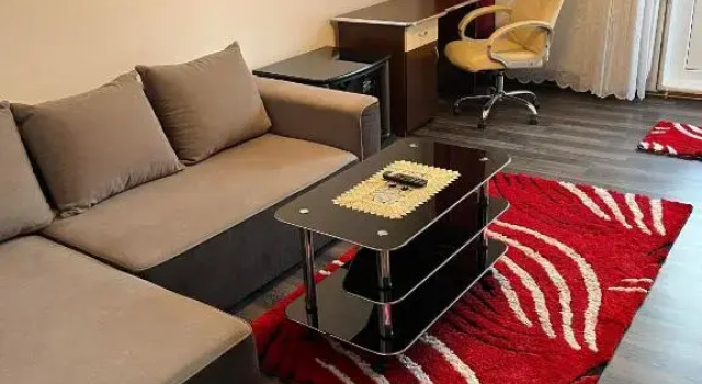 LA ALIS SI RAISA! Apartament cu 2 camere!, Varaa Huoneisto Lupeni 