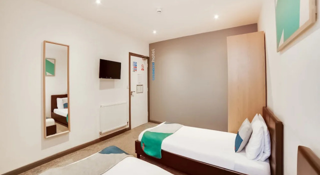 Двухместный номер Economy Snooze Hotel
