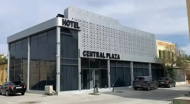 Central Plaza