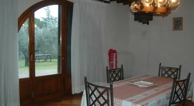 Elegant Apartment in Castelfiorentino With Swimming Pool