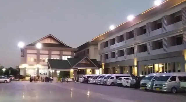 Tangerine Ville Hotel, Забронировать Отель Фанг провинция Чианг Май