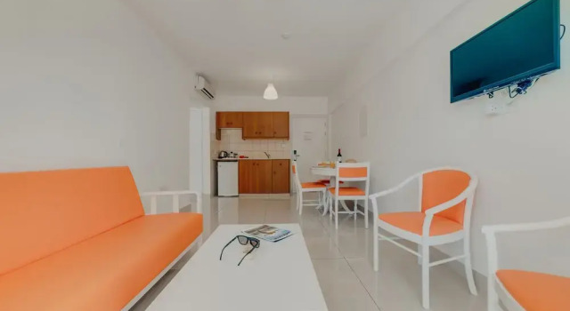 Christos Napa Apts, Забронировать Отель Айия-Напа район Фамагуста, рядом с Пляж Луккос Ту Манди