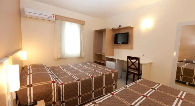 Номер Luxury Bristol Sabrina Hotel de Charme Joinville