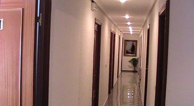Pensión Rada, Buchen Sie Hotel Medio Cudeyo Kantabrien