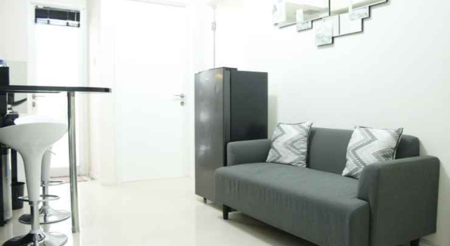 Cozy 2BR Apartment with Direct Access to Pool at Parahyangan Residence By Travelio, Boek Appartement Bandung West Java, in de buurt van Rumah Mode Factory Outlet