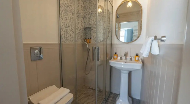 Номер Standard с балконом и с панорамным видом Tas Otel