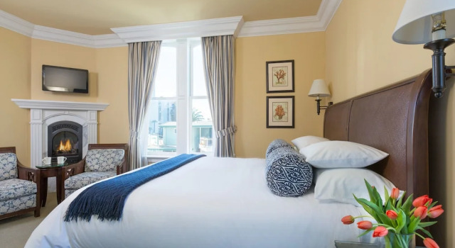 Двухместный номер Superior с балконом West Cliff Inn, A Four Sisters Inn