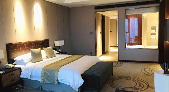 Golden Eagle Summit Hotel Yancheng, Varaa Hotelli Hotellit Yancheng pysäköinnillä, Pysäköinti
