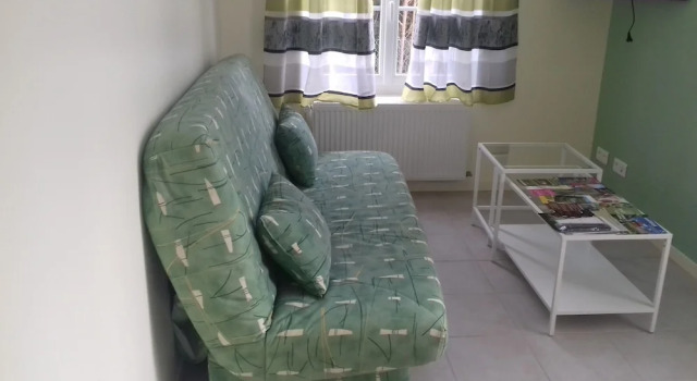 Gîte de la Fôret - 3 personnes, Book Hotel  