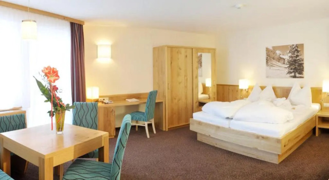 Семейный люкс Panoramahotel Gürtl