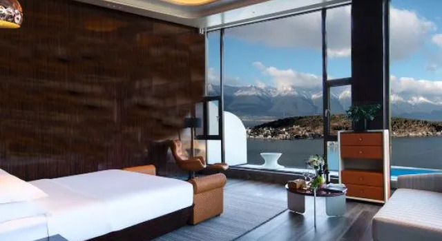 Люкс Luxury Dali Yunji No.1 Cliff Seaview Hotel