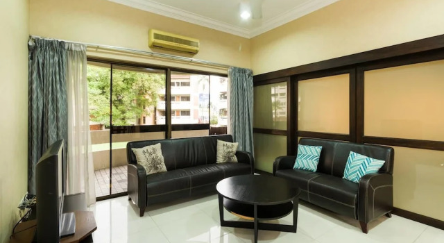 Cozy and Elegant Shahzan Court