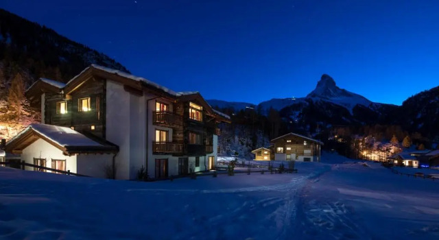 Апартаменты Chalet Shalimar