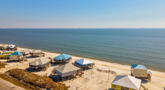 Коттедж Blue Sky Breeze - 102 Tampico 4 Bedroom Home by RedAwning