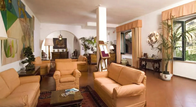 Hotel Villa Sirina, Забронировать Отель Отели Таормина с бассейном, Бассейн
