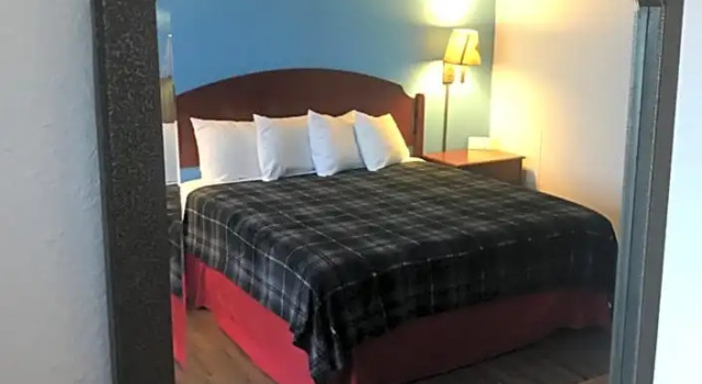 Номер Deluxe Wyatt Earp Hotel