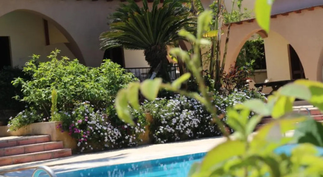 Бунгало Five Fingers Holiday Bungalows