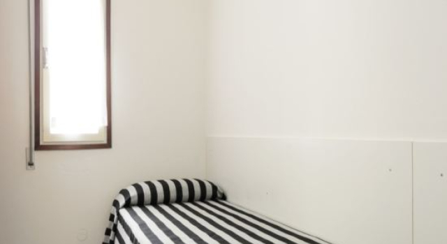 Апартаменты Cozy Accommodation With Shared Pool