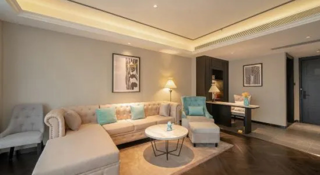 Люкс Deluxe Xana Hotelle Hotel (Guangzhou Huadu Sunac Resort Baiyun Airport)