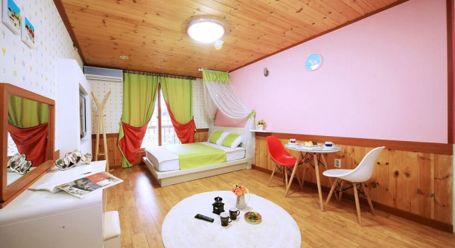 Lake Scenery Pension, Boek Appartement Hotels in Gangwon-Do met parkeren, Parkeren