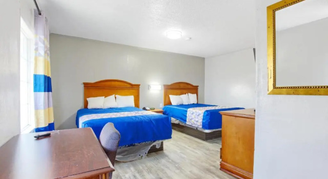 Standard Vierer Zimmer Adams Inn