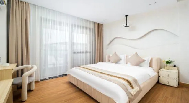 Люкс Comfort Qianyu Seaview Hotel (Nanwan Monkey Island)